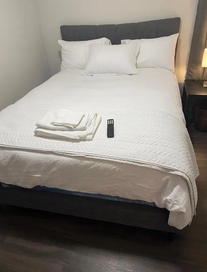 Comfortable 3 Bed Basement Unit Winnipeg