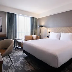 Hotel Sandman Signature Airport &, Winnipeg