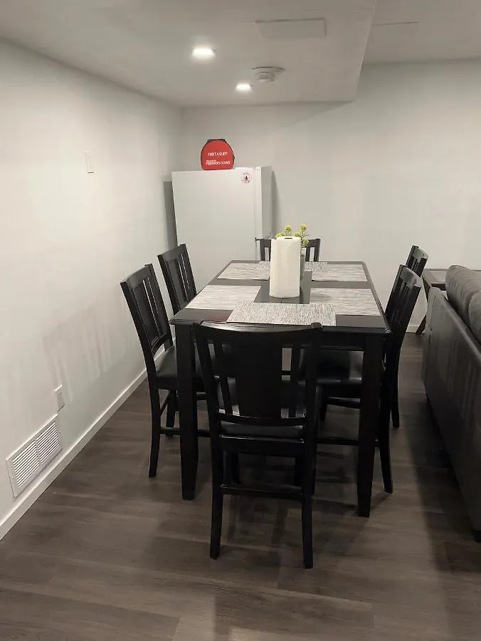Comfortable 3 Bed Basement Unit Winnipeg
