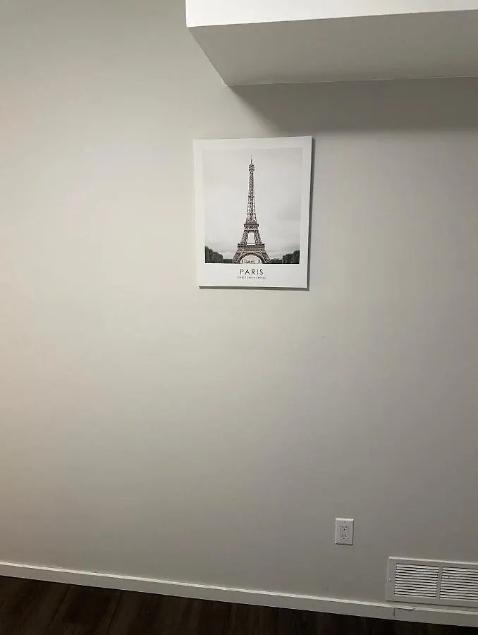 Homestay Comfortable 3 Bed Basement Unit Winnipeg