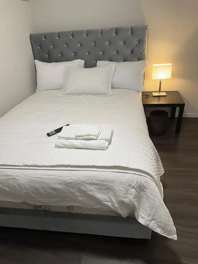 Homestay Comfortable 3 Bed Basement Unit Winnipeg