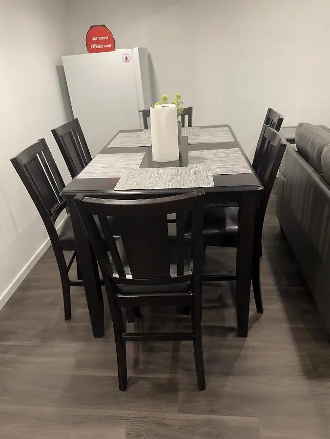 Comfortable 3 Bed Basement Unit Winnipeg Homestay